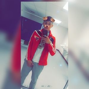 Meet your Posher, Henry